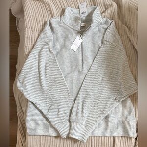 NWT Abercrombie & Fitch Loungewear - Women's Gray Ribbed Sweater